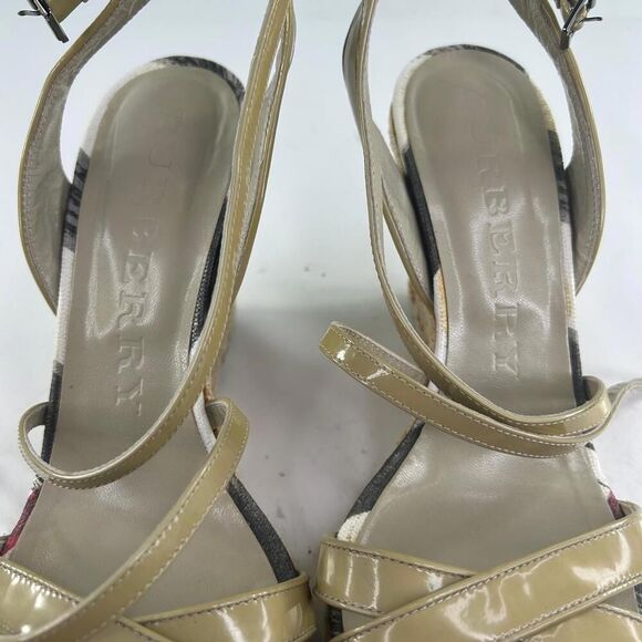Burberry Nova Check Wedge Espadrilles US 8.5 Womens Beige Patent Strap Sandals - Picture 8 of 10